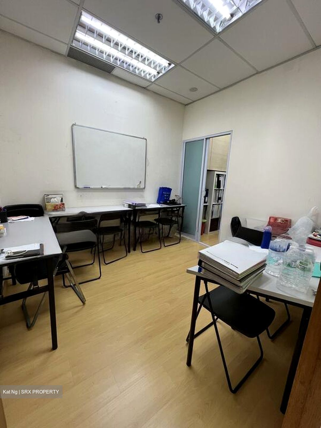 Mayfair Park (D21), Retail #483776911